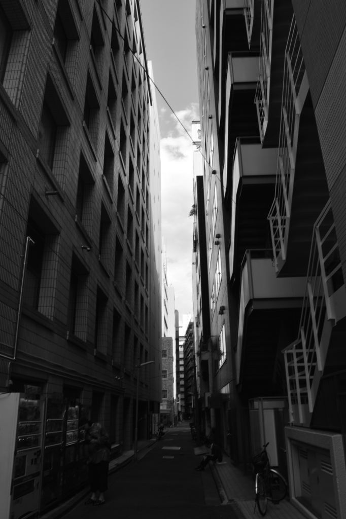 谷間