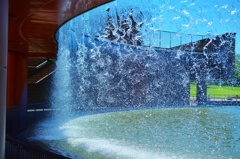 水のカーテン