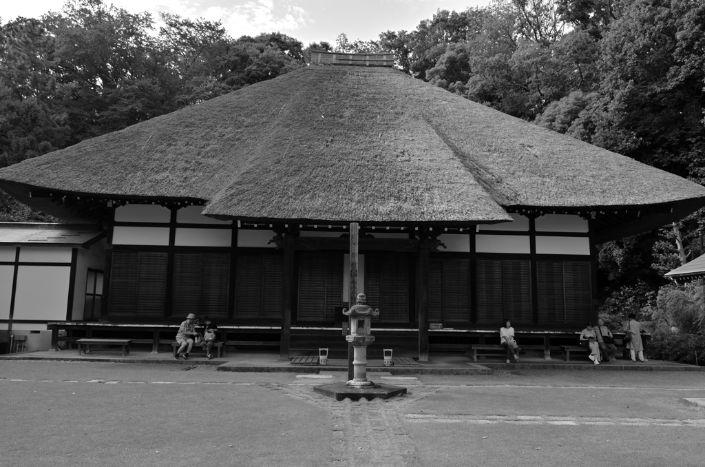 茅葺屋根の家 (寺) ④