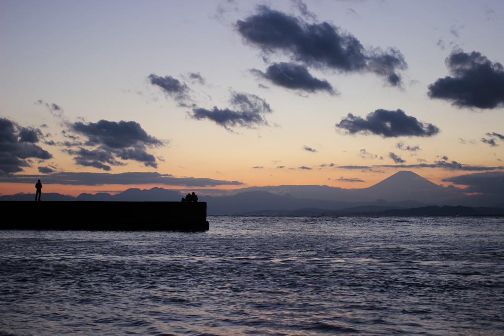 江ノ島からの