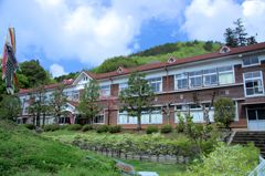 五月、旧花輪小学校