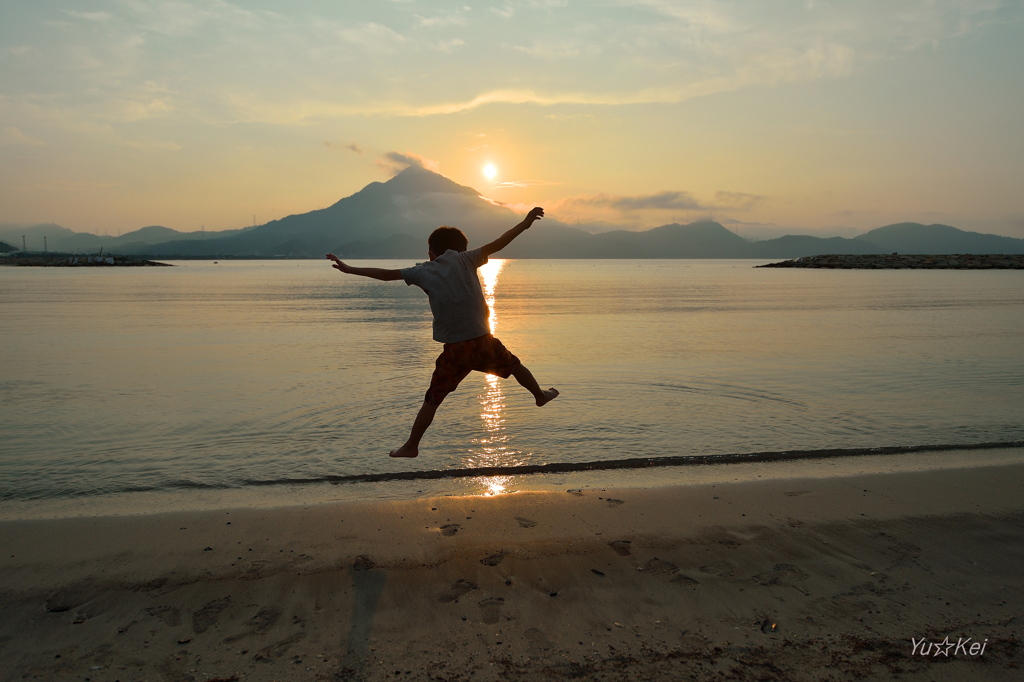 海に向かってじゃーんぷ♪