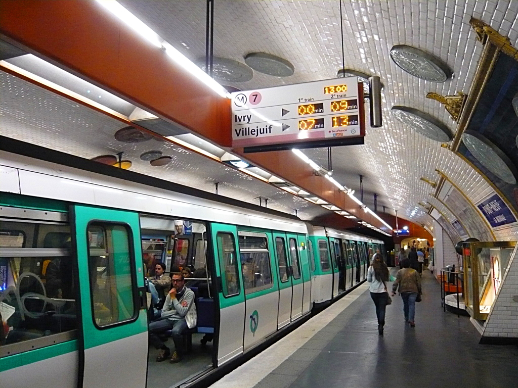 地下鉄　Paris