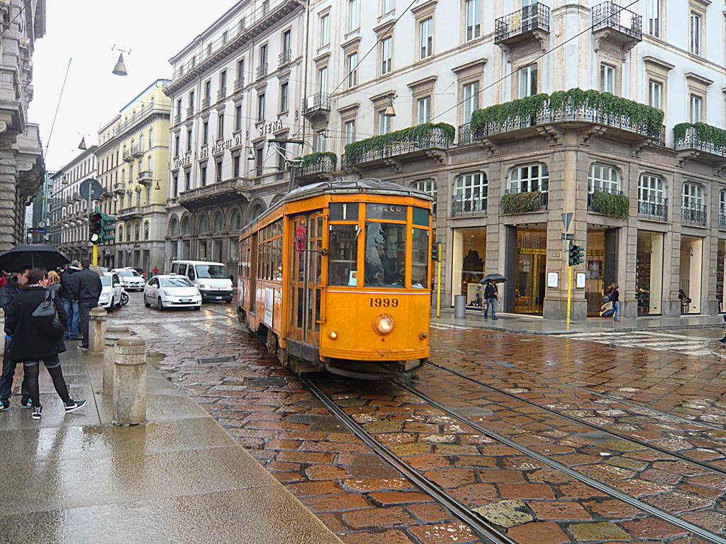 トラム　Italy Milano