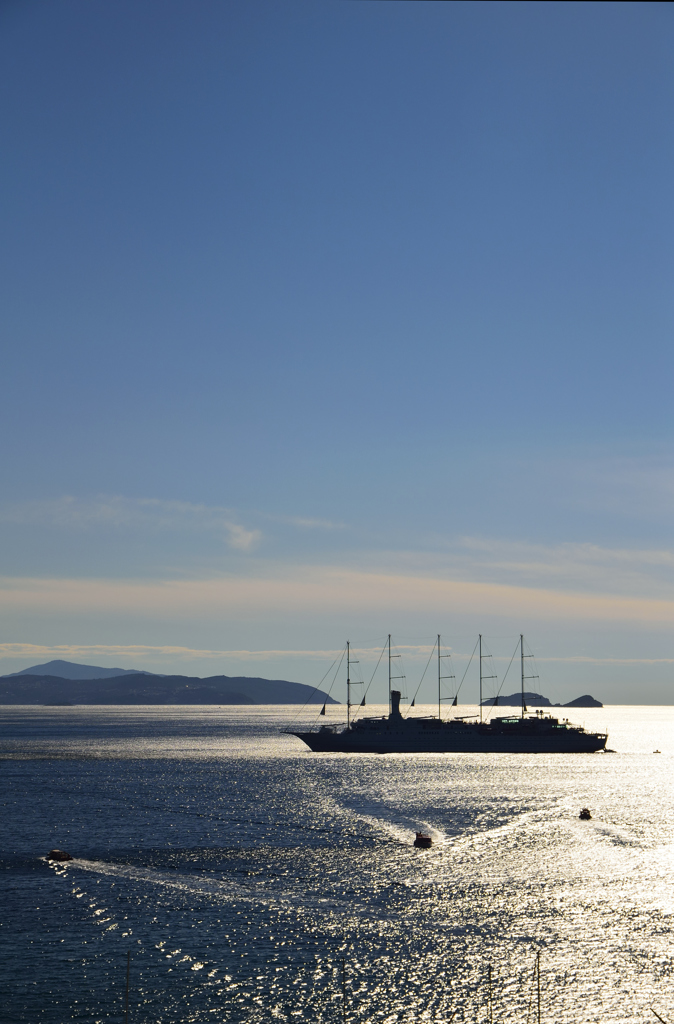 Cruise Wind Surf at Dubrovnik