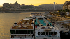 ドナウ河岸　夕景　Budapest