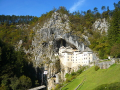 洞窟教会　Slovenia