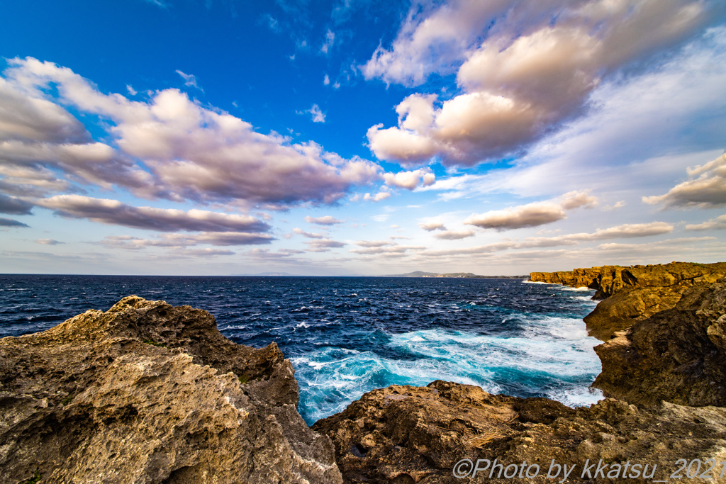 美しい海と空