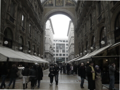 ヴィットーリオ・エマヌエーレ2世のガッレリア　Italy Milano