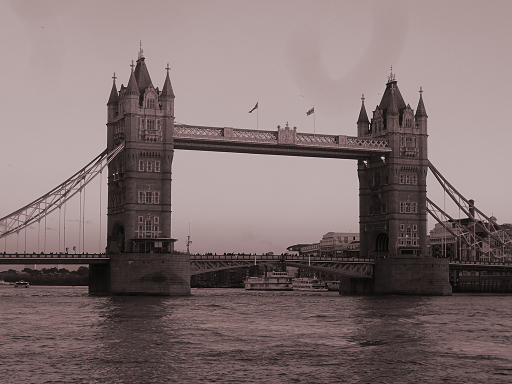 タワーブリッジ2　London
