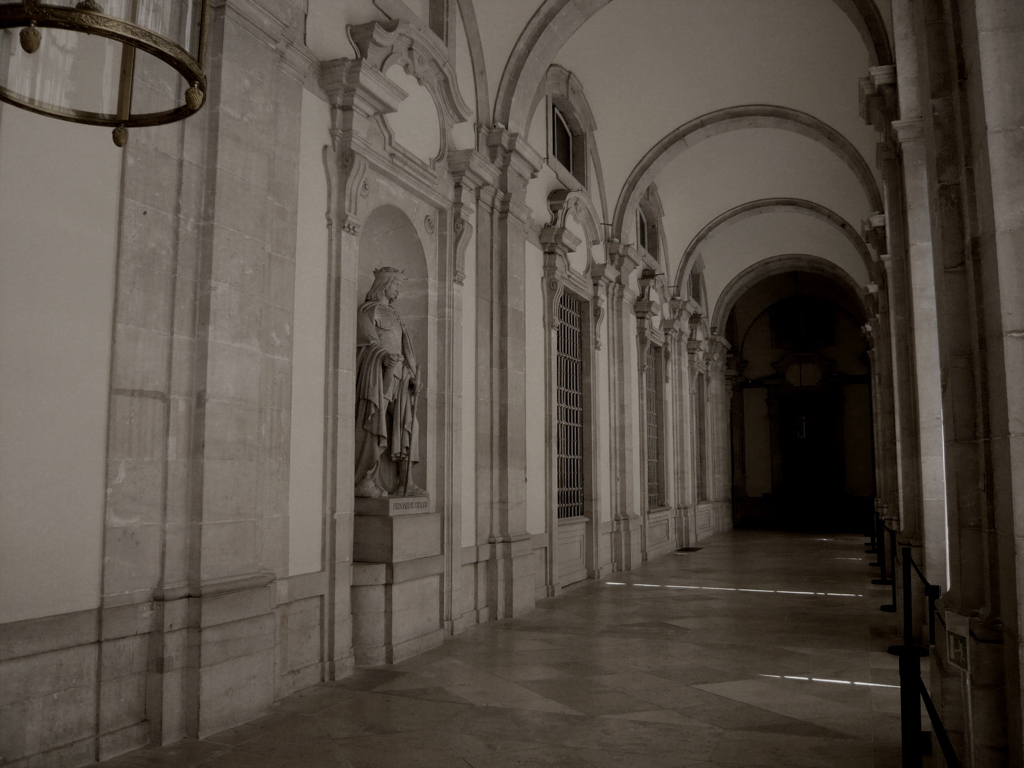 アルムテナ大聖堂の回廊　Spain Madrid