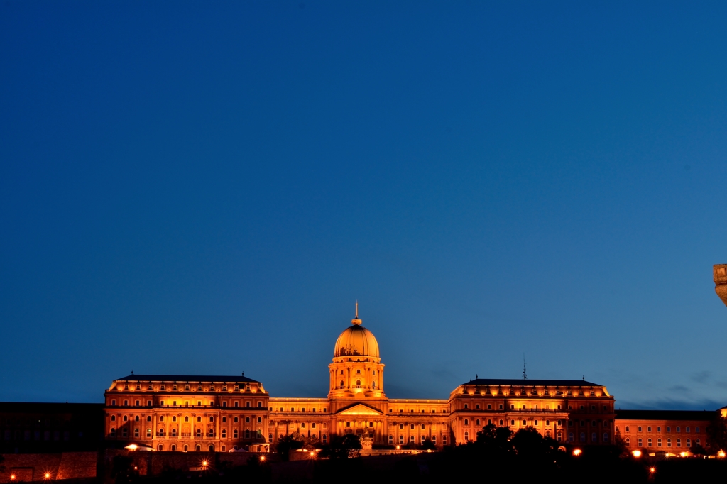 Budapest 世界遺産　夜景