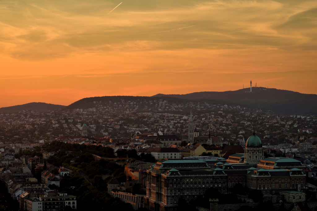 Sunset glow at the Banks of the Danube