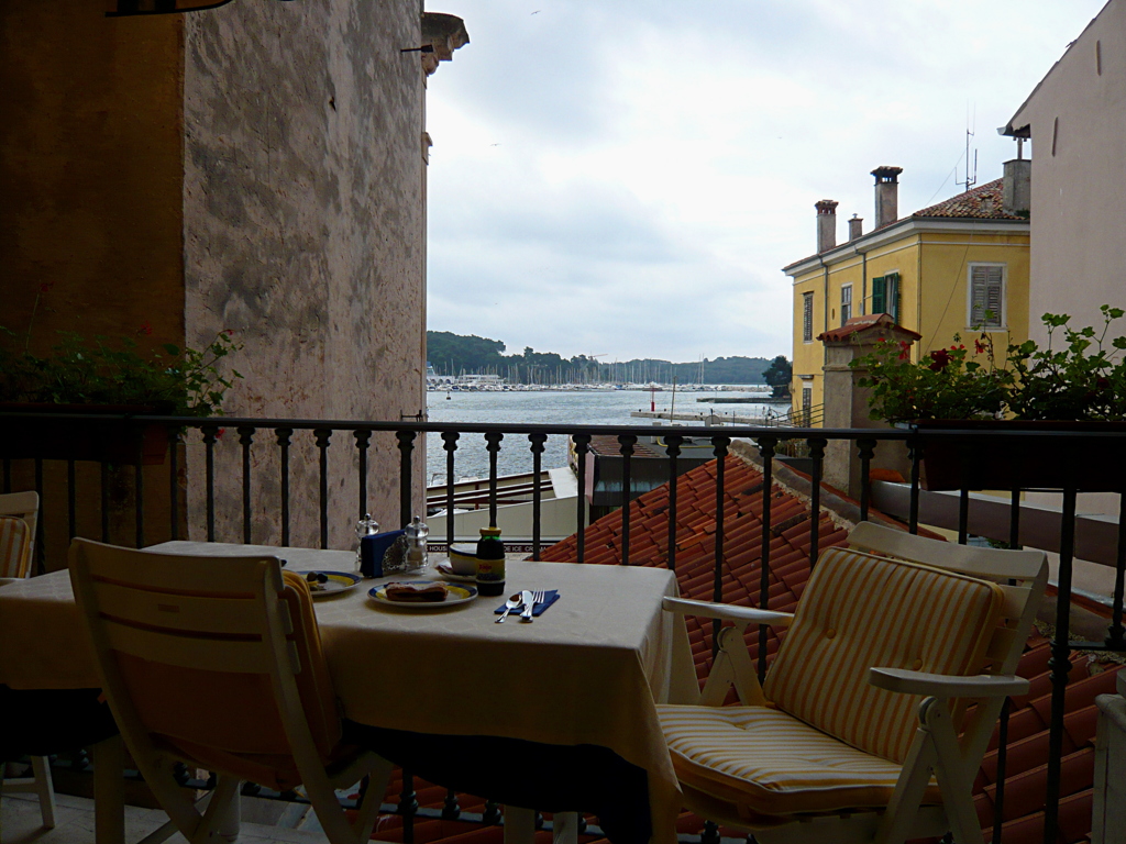 優雅な朝食　Croatia Rovinj