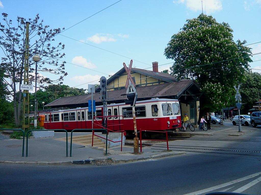 ヤーノシュ山　登山電車　Budapest