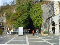 ポストイナ鍾乳洞　Slovenia