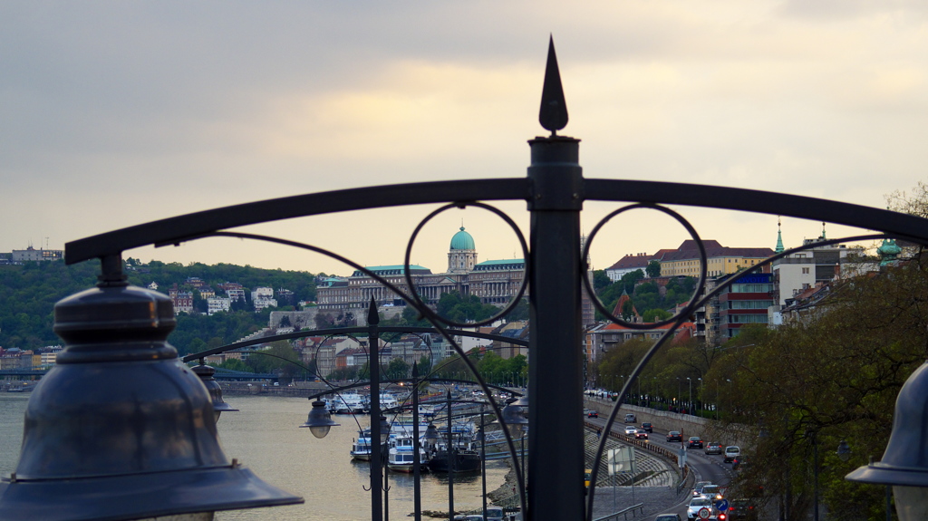 マルギット橋より　Budapest