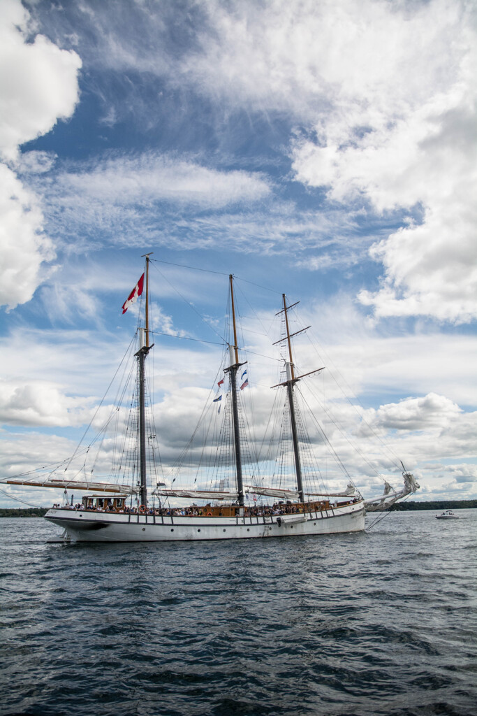 tall ship &雲