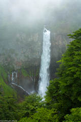 華厳の滝