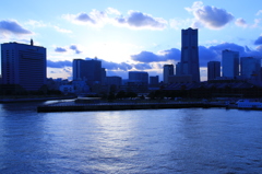 青い夕暮れ