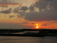 漁港の夕日２