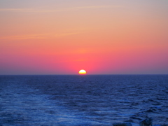 海に沈む太陽