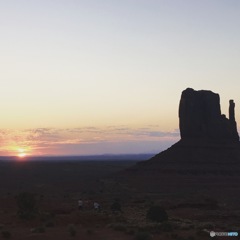 広がりと壮大を映す場所 目覚めの時　~Monument Valley~