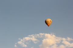 朝陽の気球