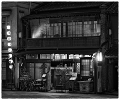 「窓辺の明かり」小江戸川越散歩673