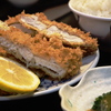 海石榴さんのチキンカツ定食