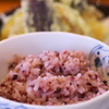 今日のランチ（くにやの五穀飯の天ぷら定食）