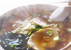 海老名食堂さんのラーメン