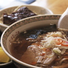 会津に行った際のラーメン（奥はカツどん）