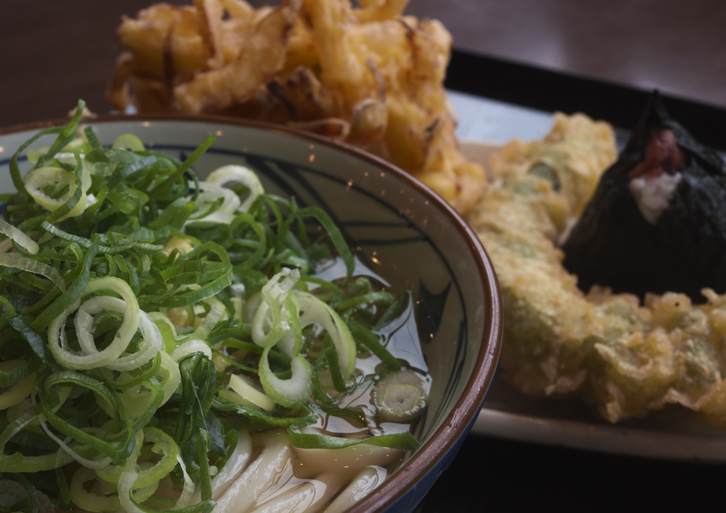 お墓参り後の冷たいうどん