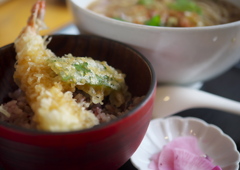 ミニ天丼とお蕎麦