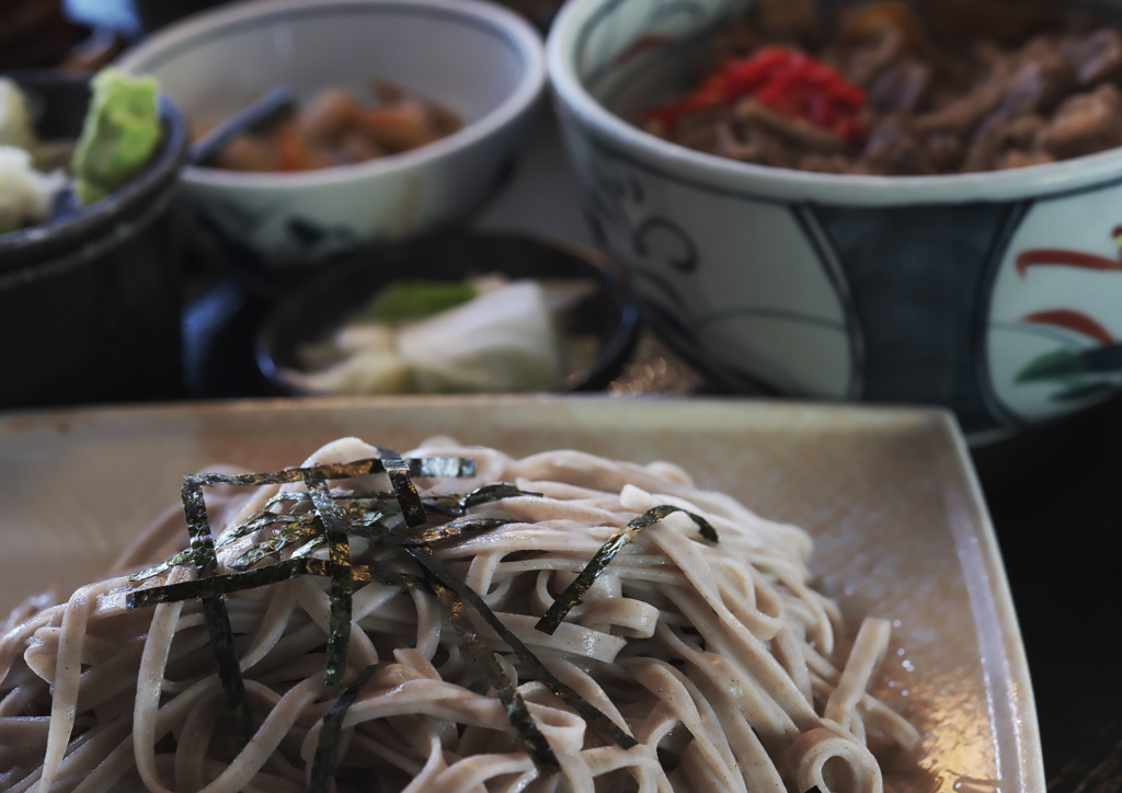 お蕎麦と牛丼のセット