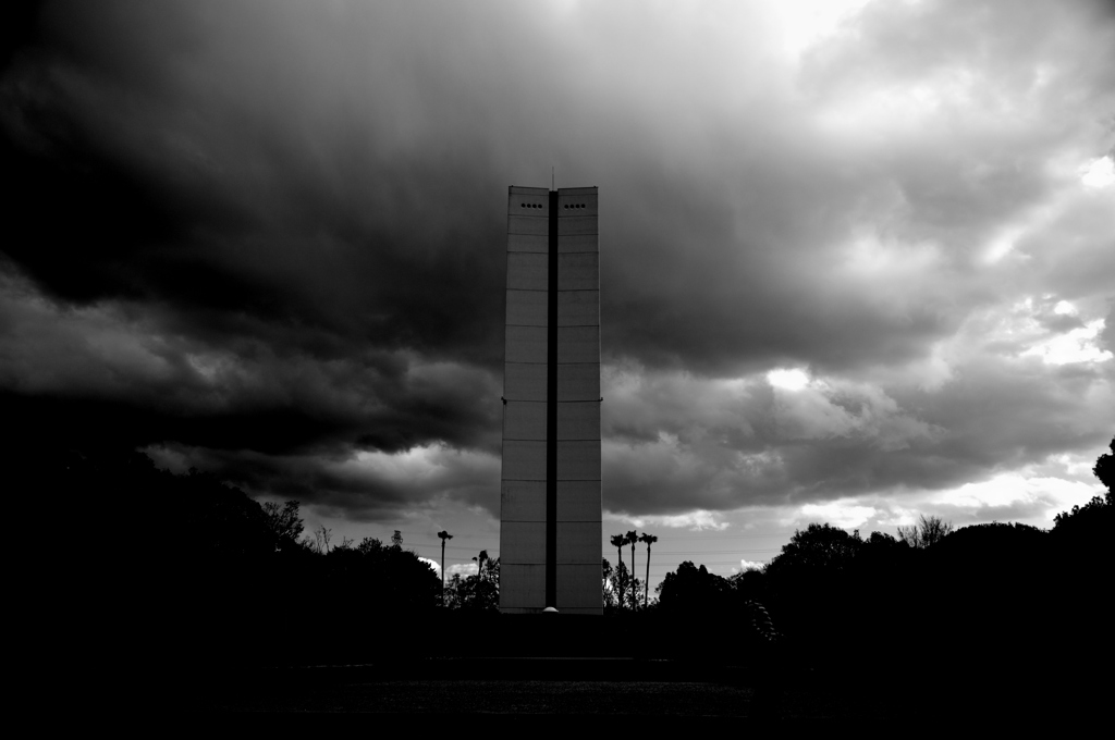 暗雲