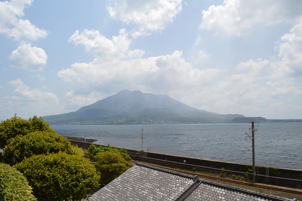 錦江湾に浮かぶ桜島