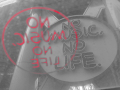 NO MUSIC,NO LIFE.