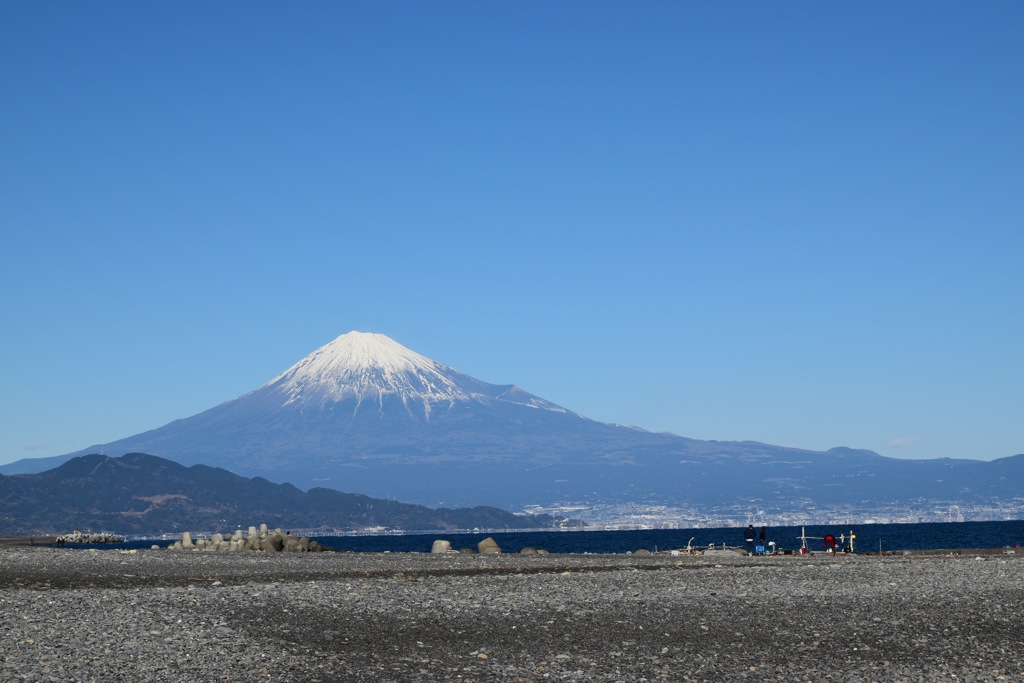 釣り人と富士山