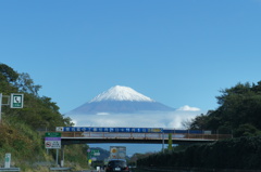 東名からの富士山