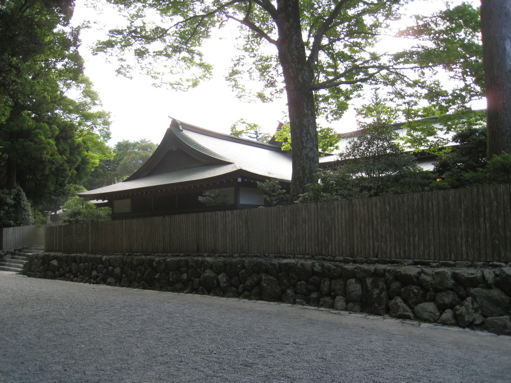 伊勢神宮 内宮 神楽殿縁側