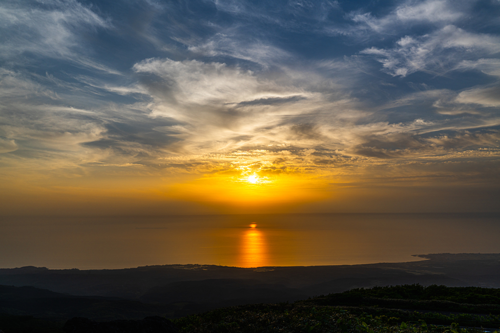 Sky & Sea