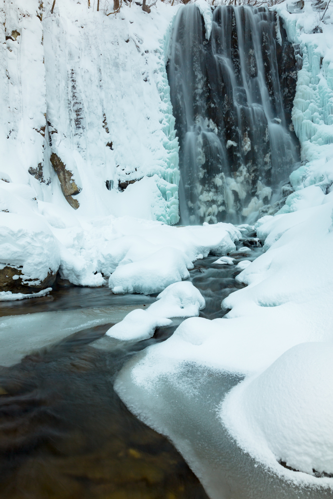 Winter Falls