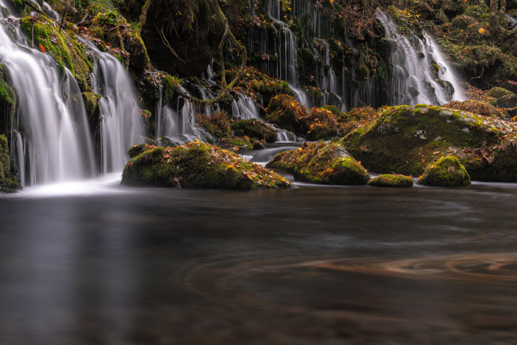 Late autumn flow