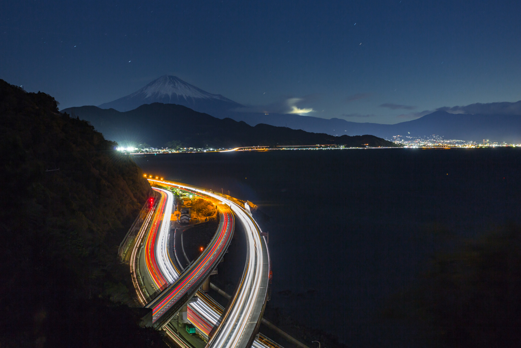 Night on the Pass