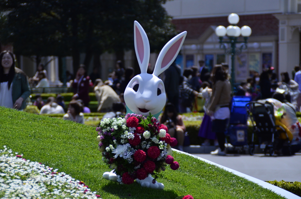ディズニーランド　イースター