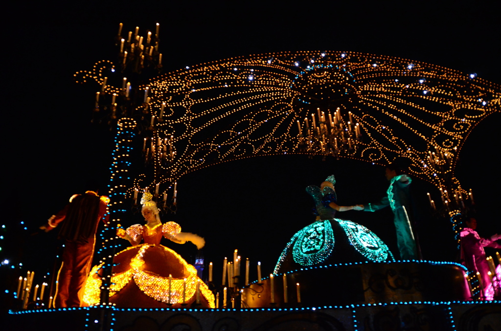 ディズニーランド　エレクトリカルパレード