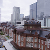 しっとり雨に濡れた東京駅