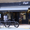 黒いお店
